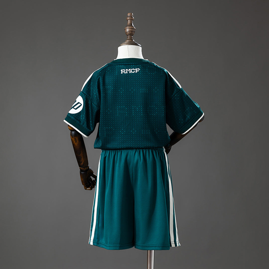 Kit Real Madrid Alternativa Criança 26/27
