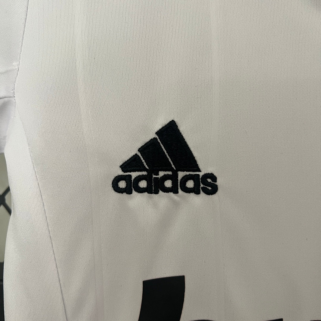 Kit Real Madrid Principal Criança 12/13
