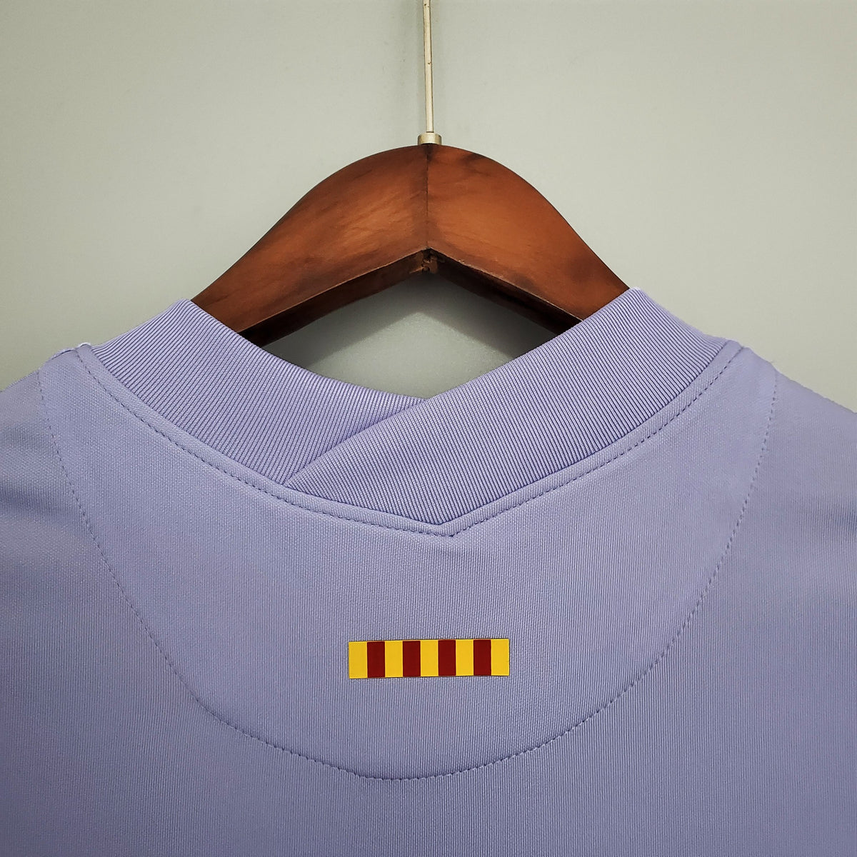Camisola Barcelona Alternativa 21/22 Retro