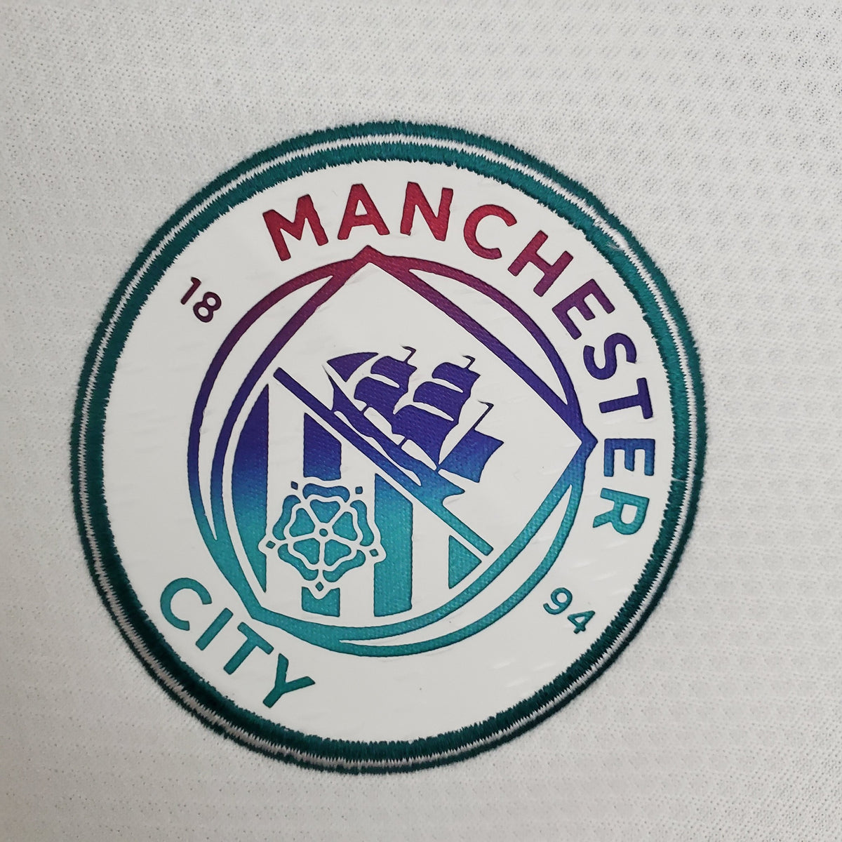 Camisola Manchester City Alternativa 21/22 Retro