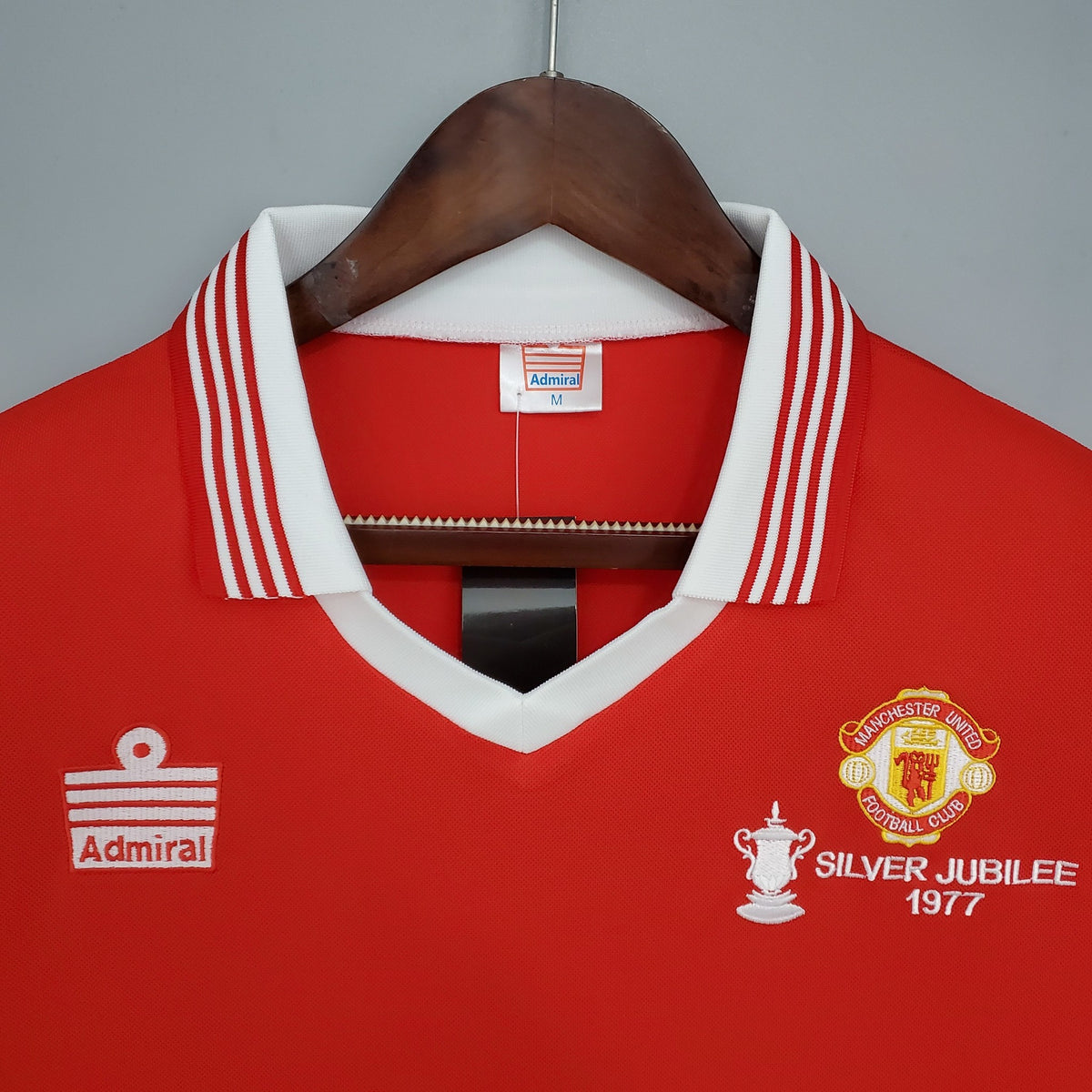 Camisola Manchester United Principal 77/78 Retro
