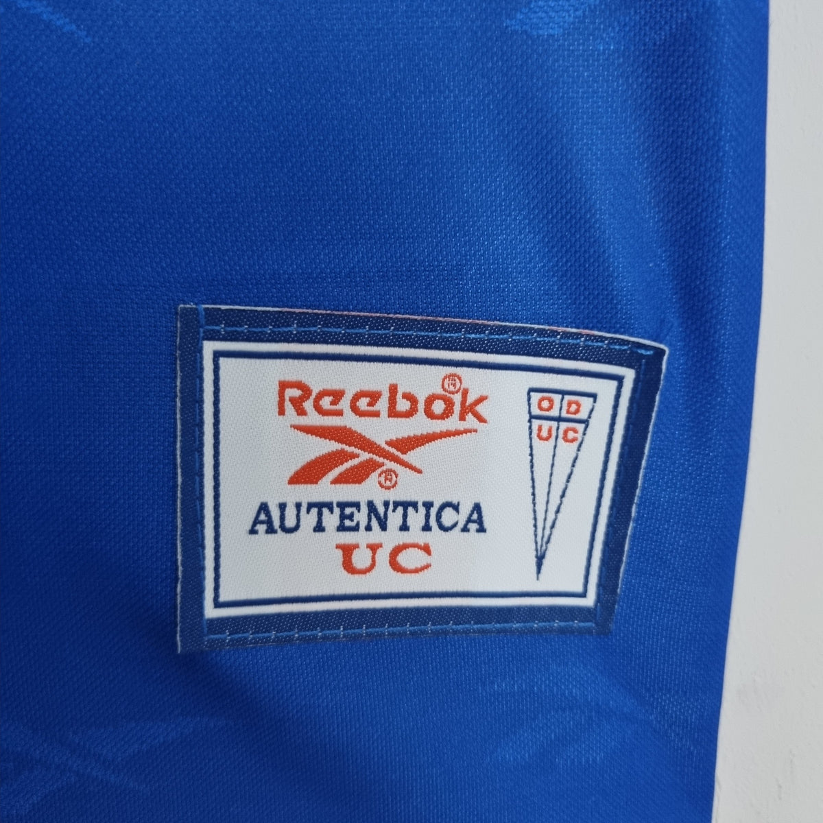 Camisola Universidad Católica Terceira 98/99 Retro