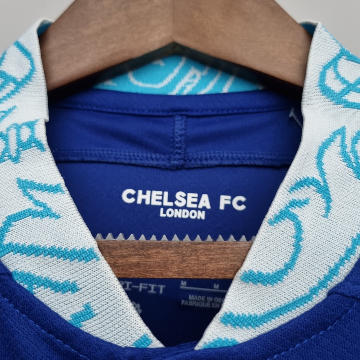 Camisola Chelsea Principal 22/23 Retro