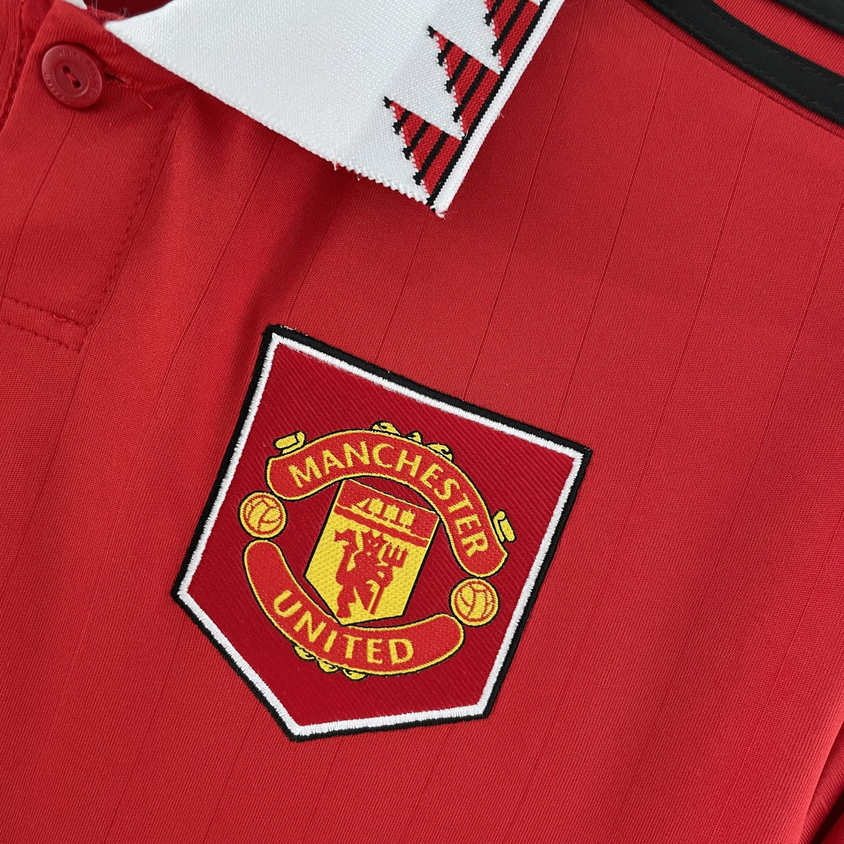 Camisola Manchester United Principal 22/23 Retro