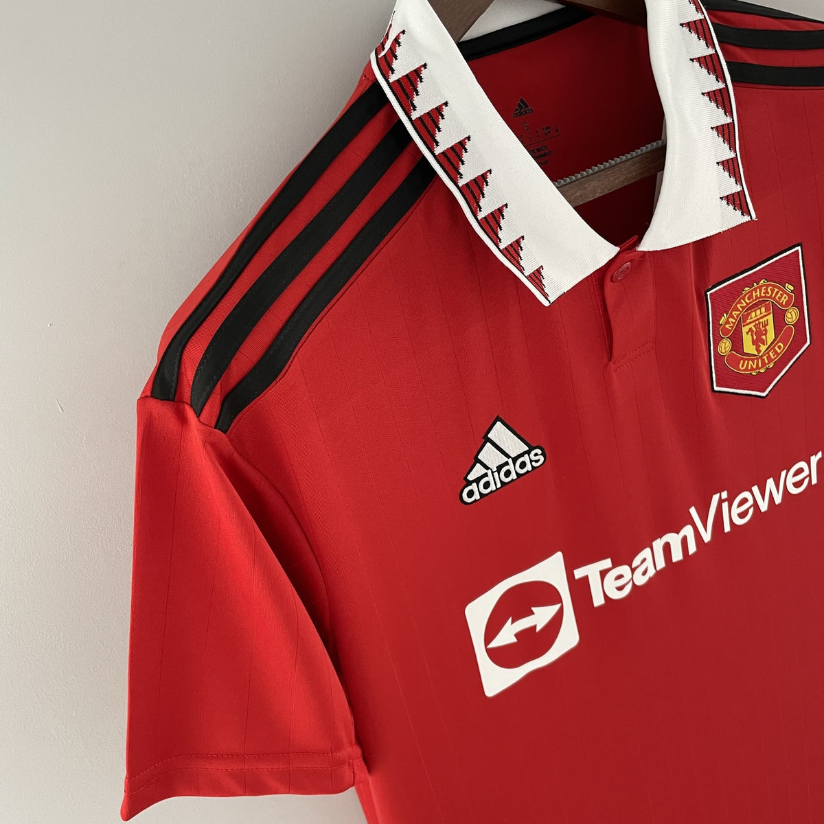 Camisola Manchester United Principal 22/23 Retro
