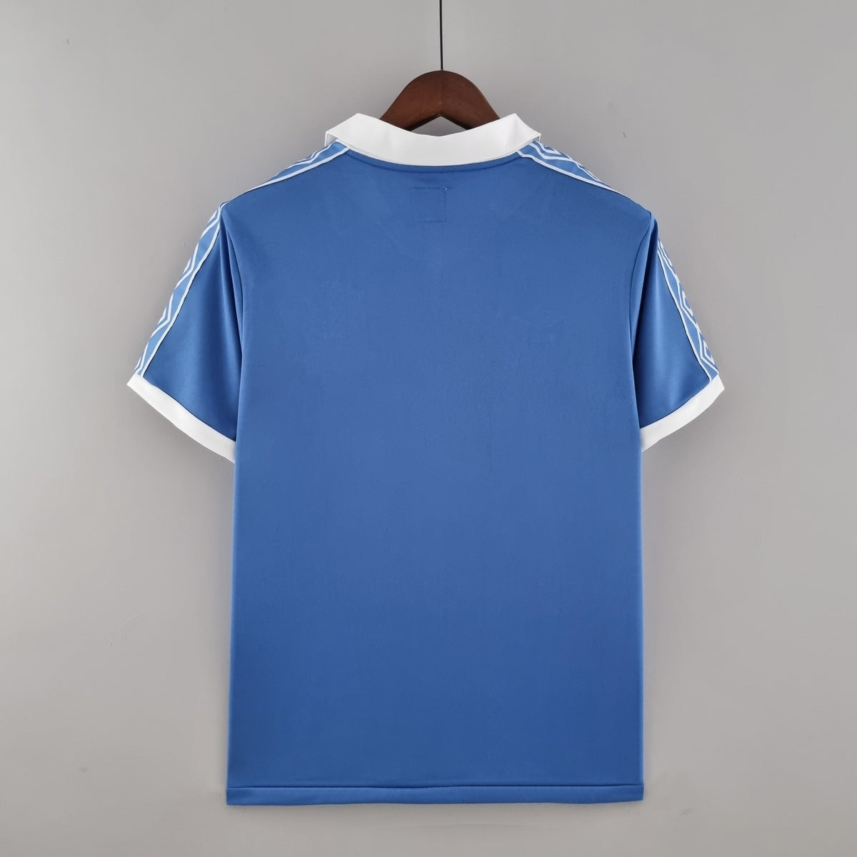 Camisola Manchester City Principal 81/82 Retro