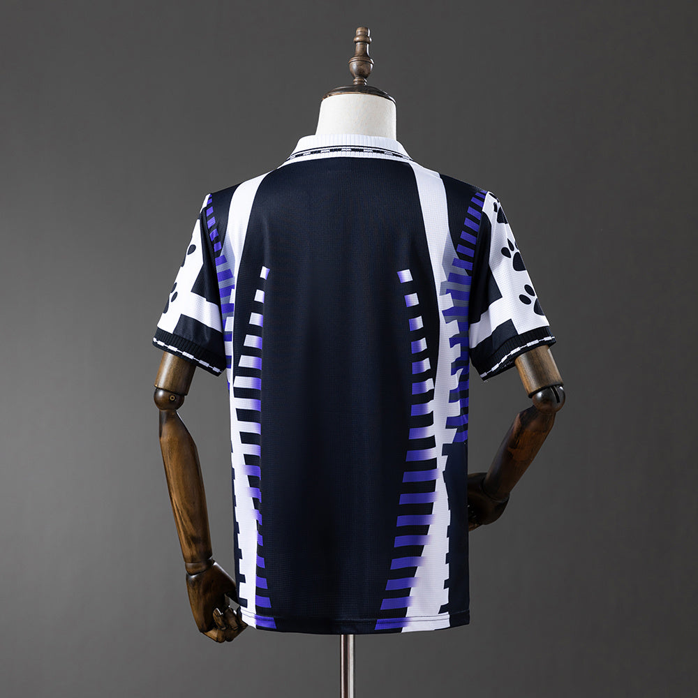 Camisola Real Madrid Terceira 97/98 Retro