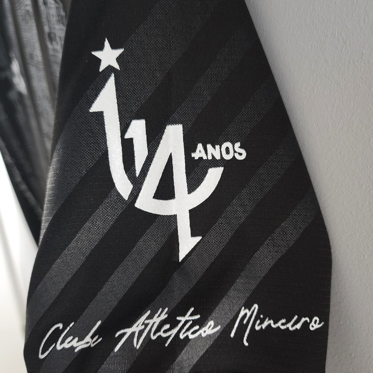 Camisola Atlético Mineiro Edição Especial Preta 22/23 Retro