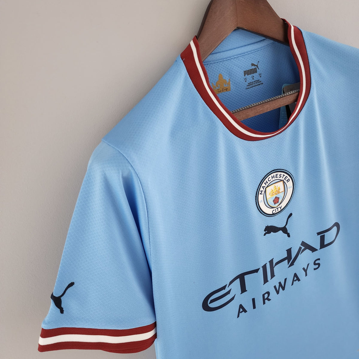 Camisola Manchester City Principal 22/23 Retro