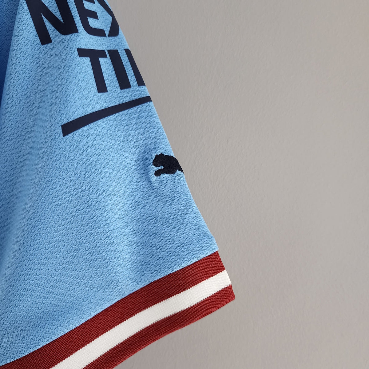 Camisola Manchester City Principal 22/23 Retro