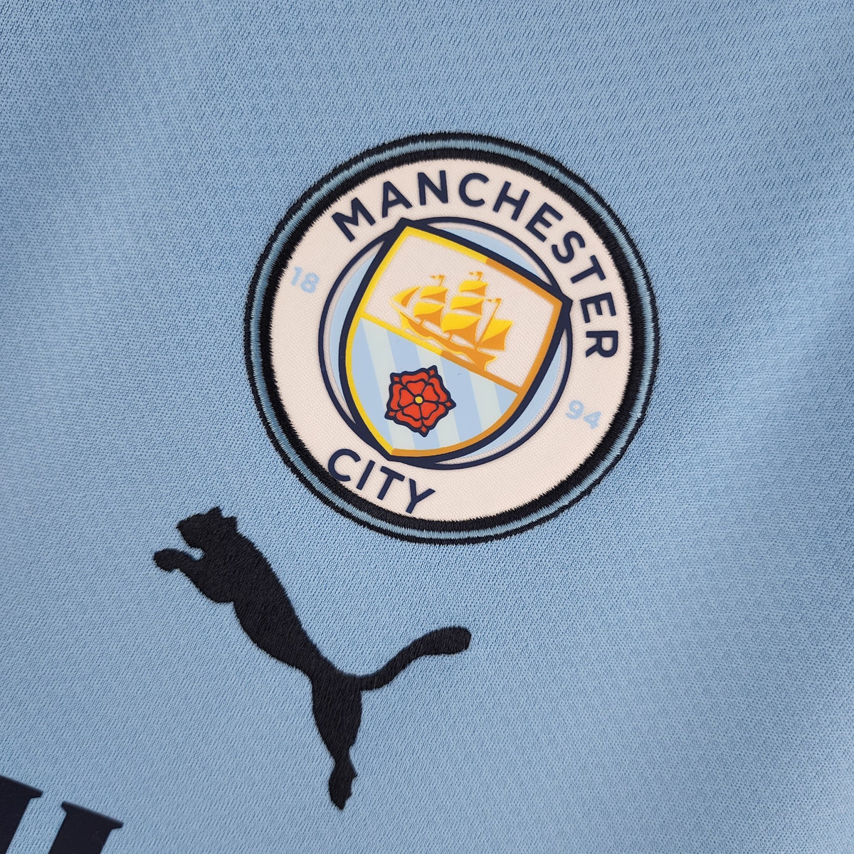 Camisola Manchester City Principal 22/23 Retro