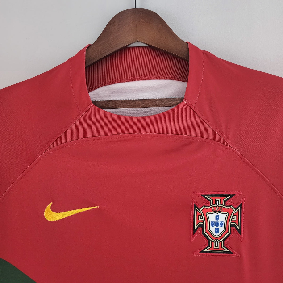 Camisola Portugal Principal 22/23 Retro