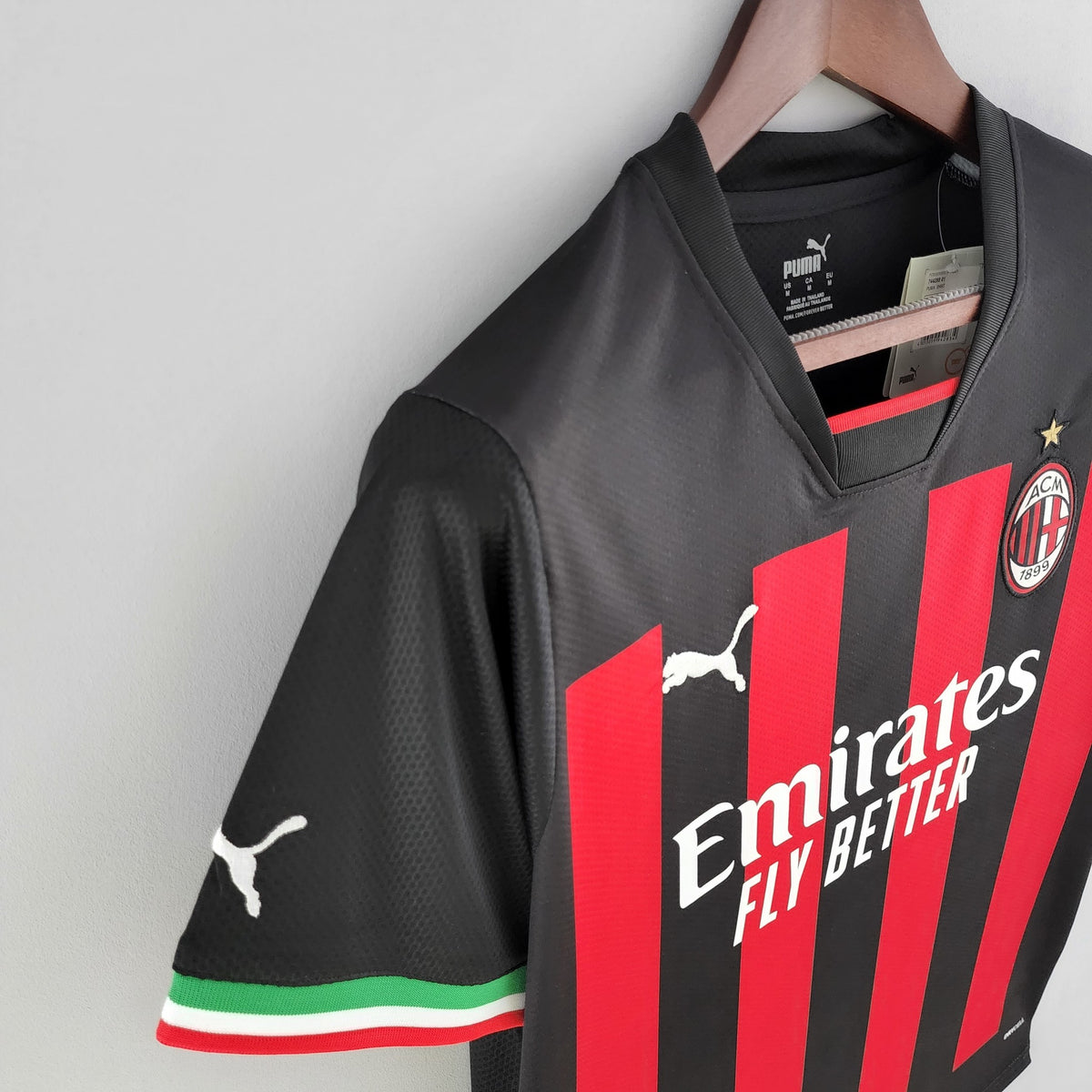 Camisola AC Milan Principal 22/23 Retro