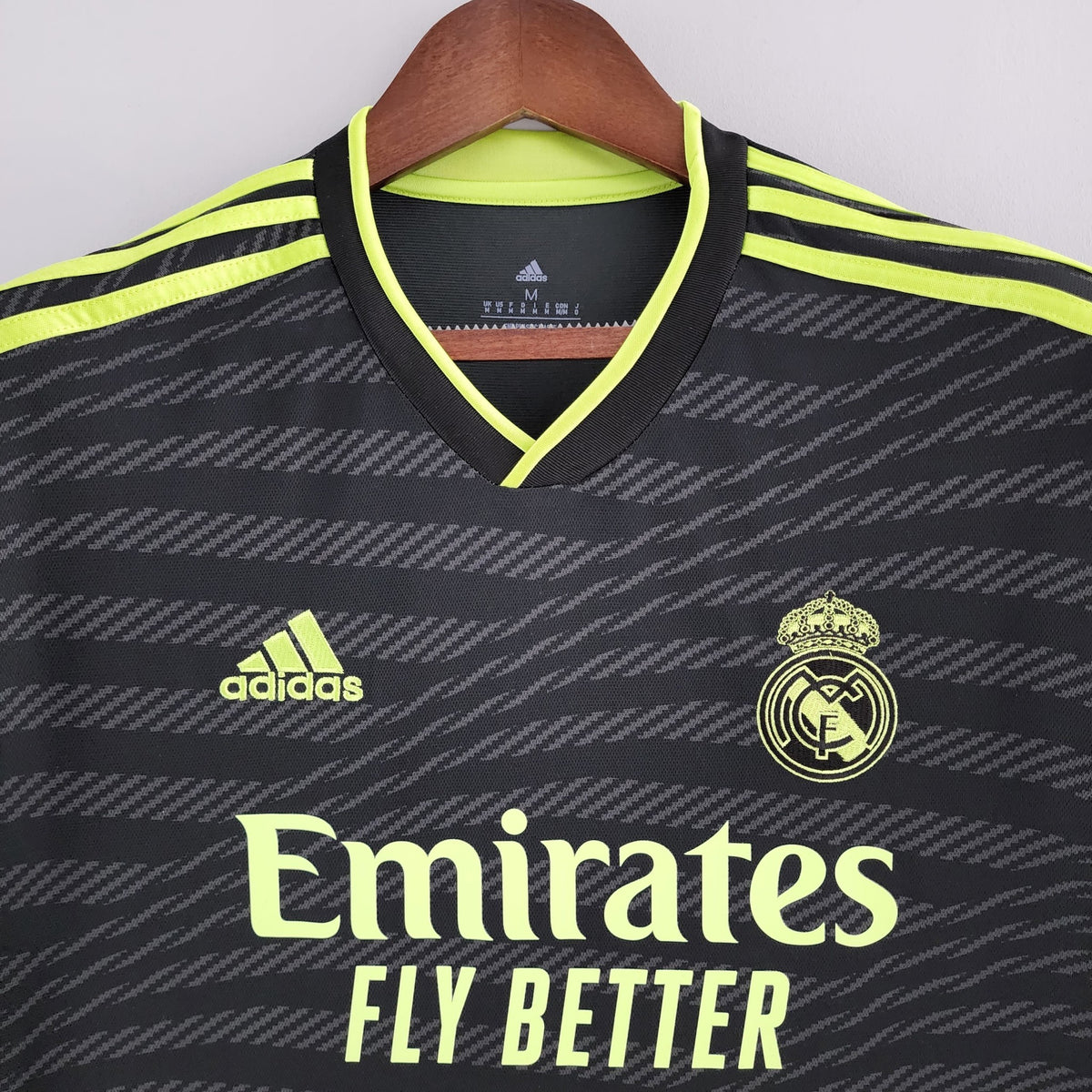 Camisola Real Madrid Terceira 22/23 Retro