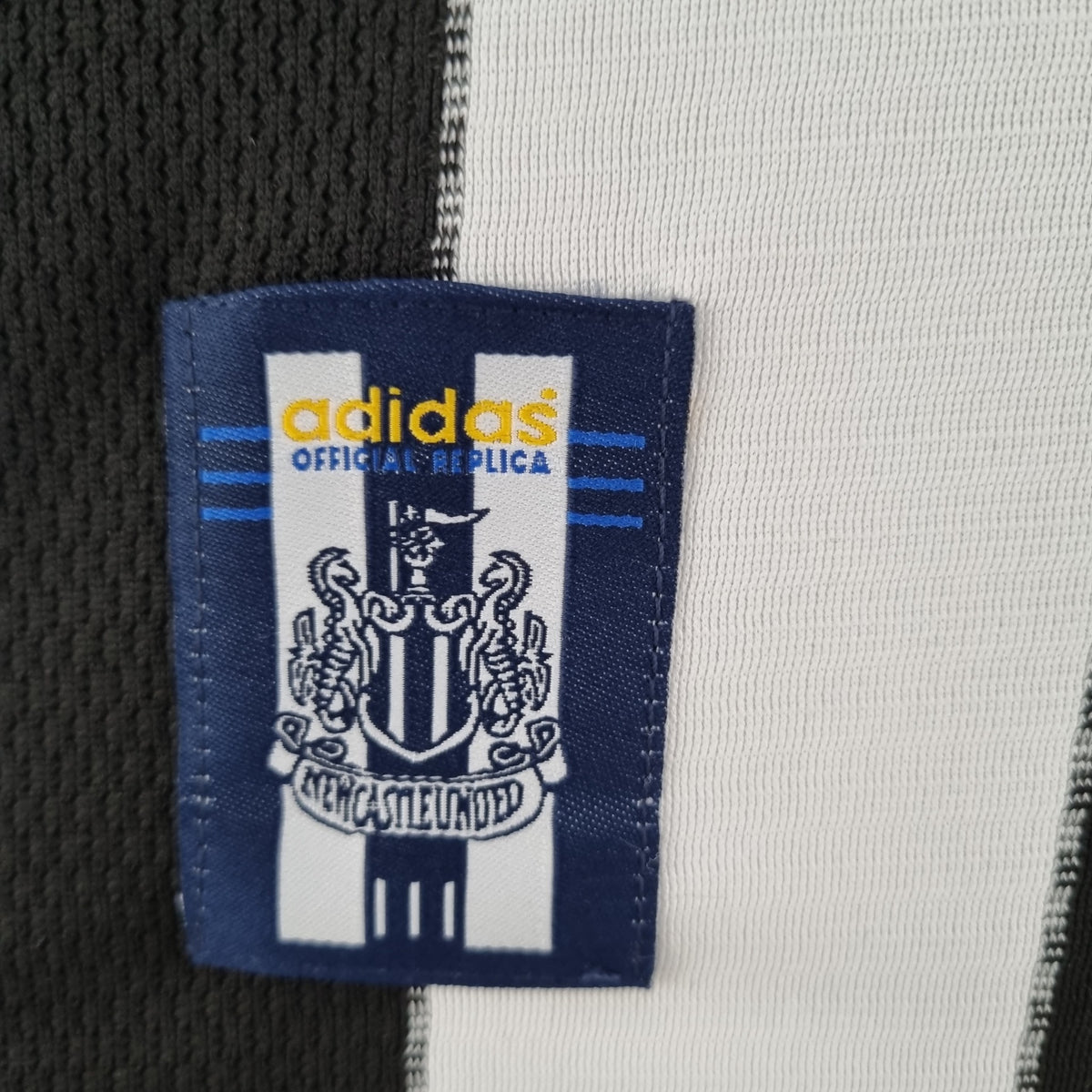 Camisola Newcastle United Principal 00/01 Retro