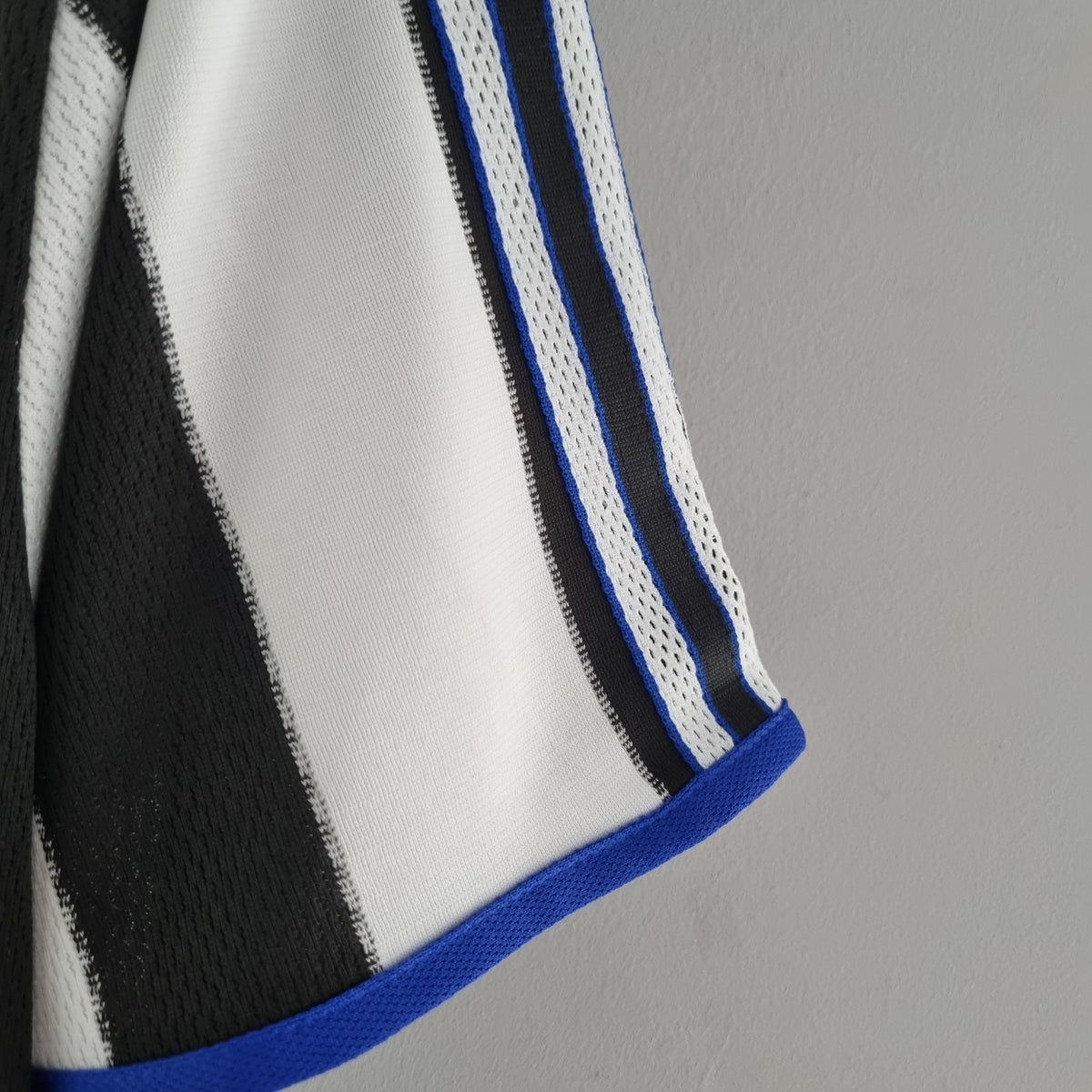 Camisola Newcastle United Principal 00/01 Retro