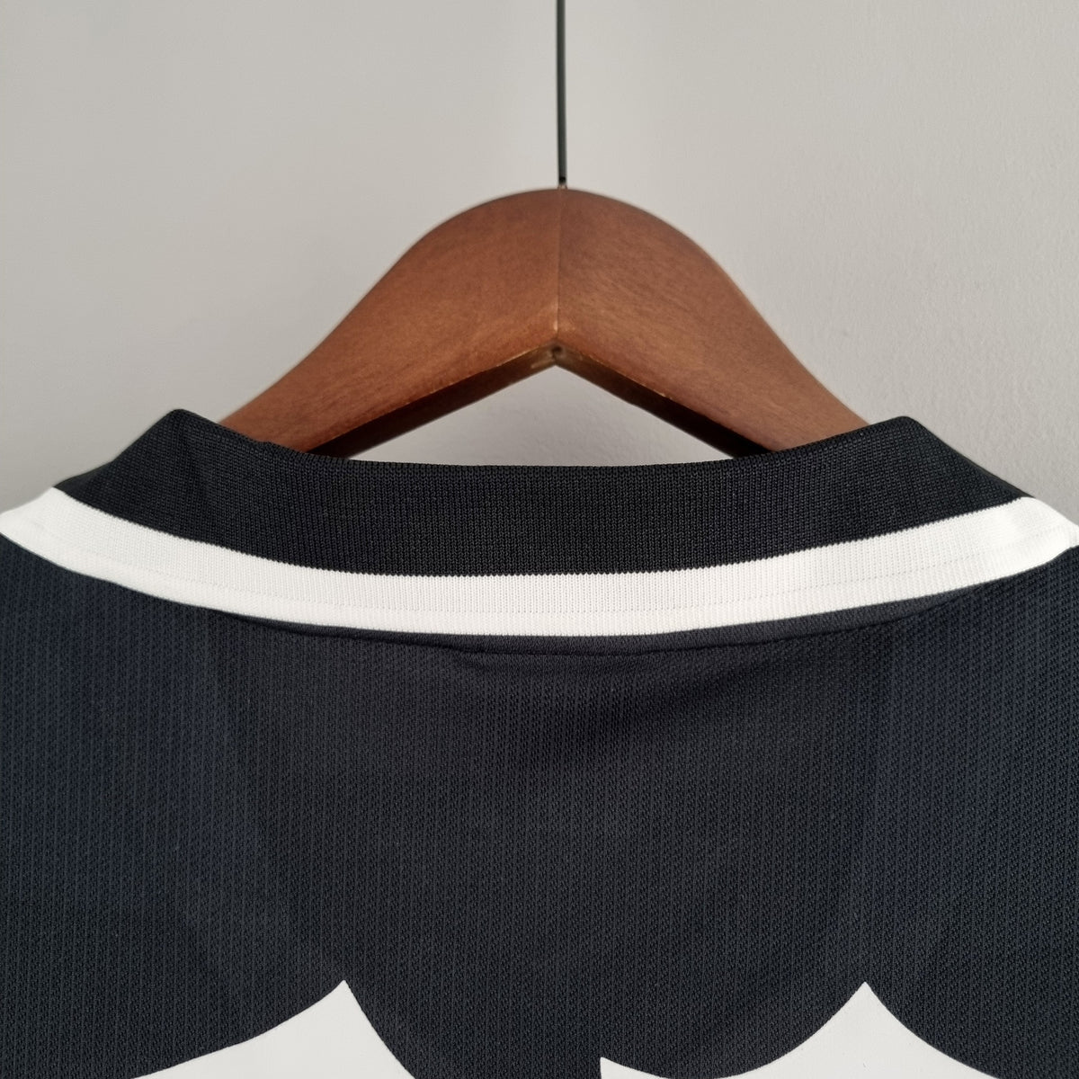Camisola Santos Edição Especial Dias de Glória Preta 22/23 Retro