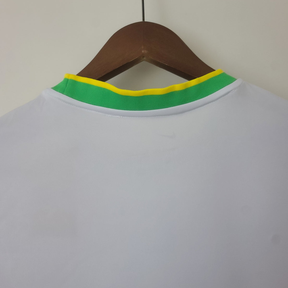 Camisola Brasil Edição Especial Branca 22/23 Retro