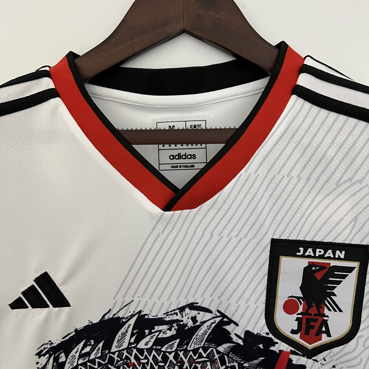 Camisola Japão Edição Especial 23/24 Retro (Modelo 4)