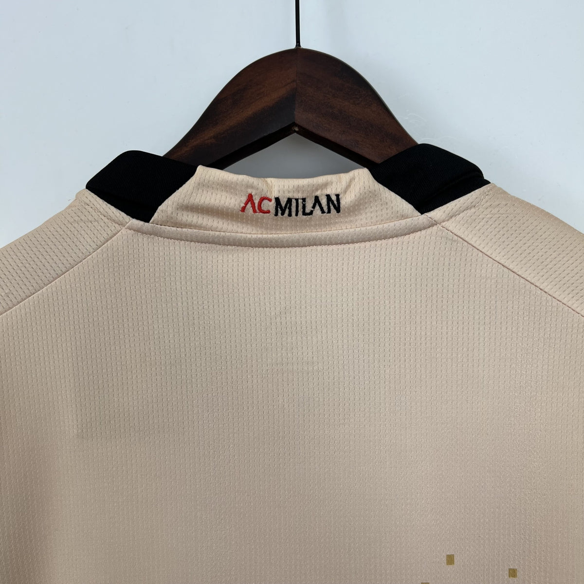 Camisola AC Milan Quarta 22/23 Retro
