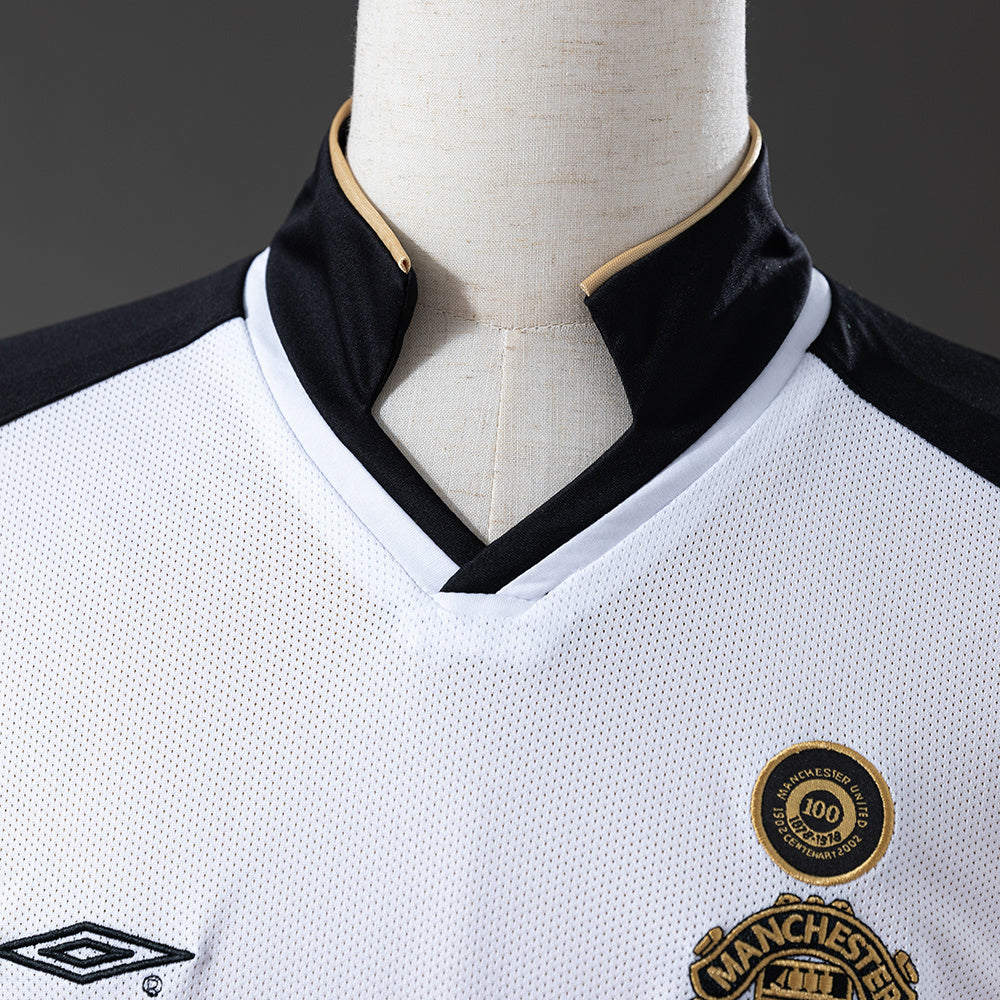 Camisola Manchester United Edição Especial 100 Anos 01/02 Retro - Manga Comprida