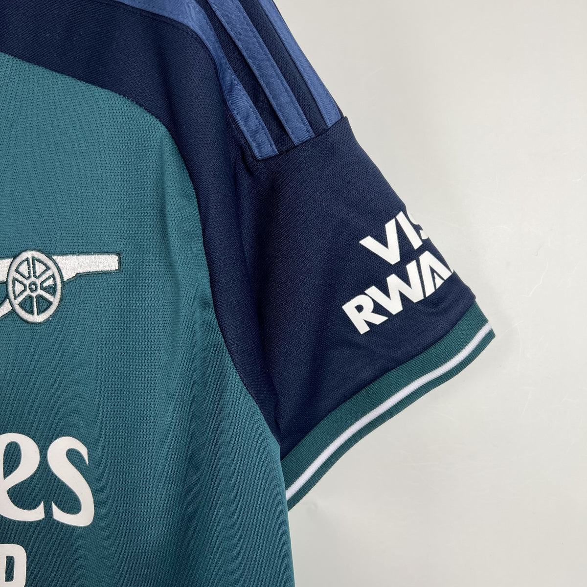Camisola Arsenal Terceira 23/24 Retro