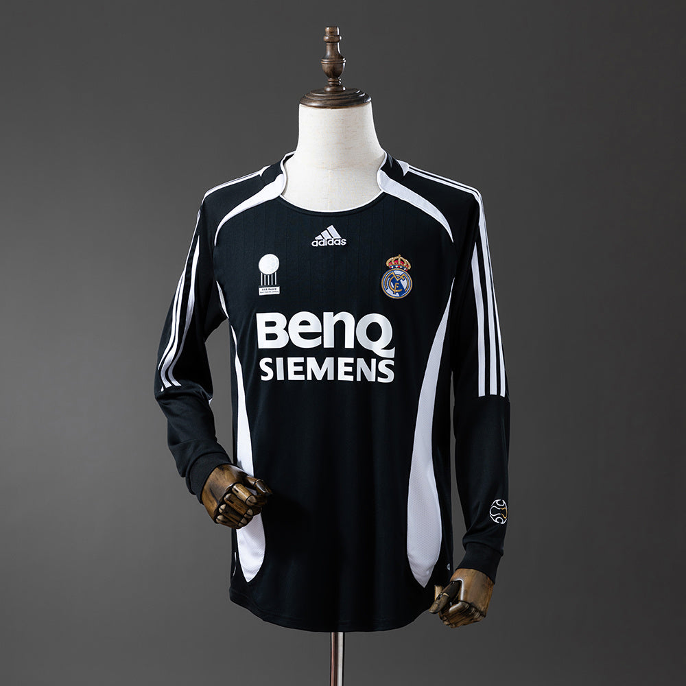 Camisola Real Madrid Terceira 06/07 Retro - Manga Comprida
