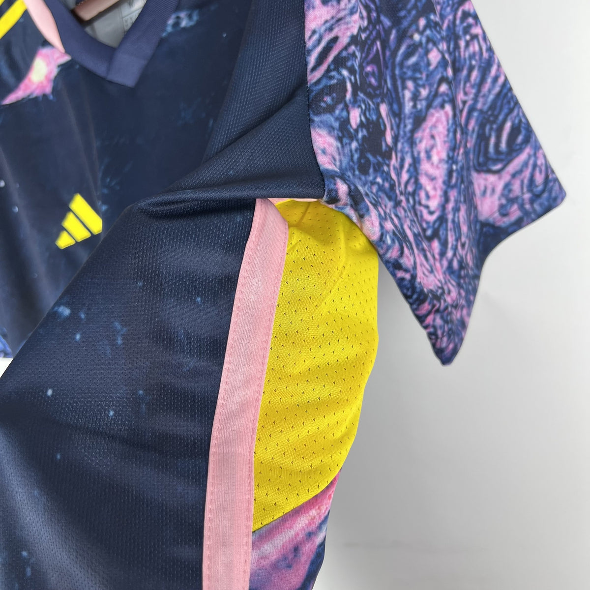 Camisola Colômbia Alternativa 23/24 Retro