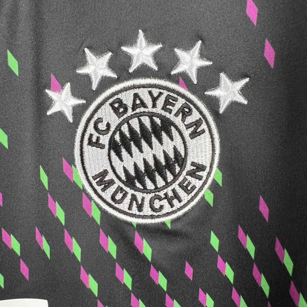 Camisola Bayern Munique Alternativa 23/24 Retro