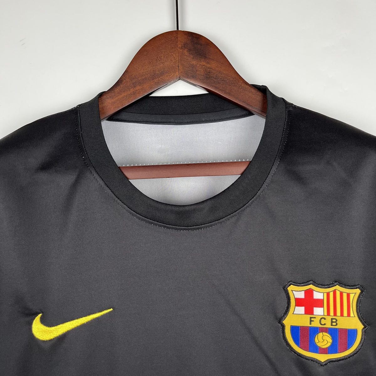 Camisola Barcelona Edição Especial 23/24 Retro
