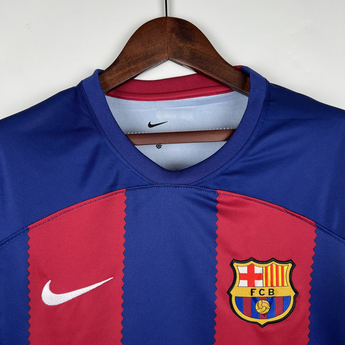Camisola Barcelona Principal 23/24 Retro