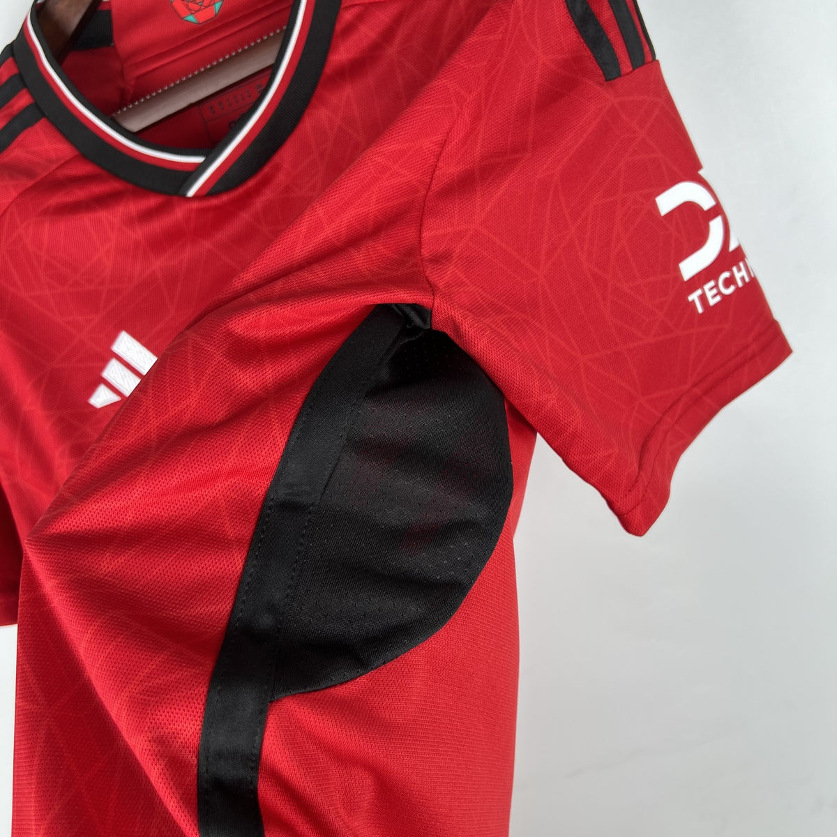 Camisola Manchester United Principal 23/24 Retro