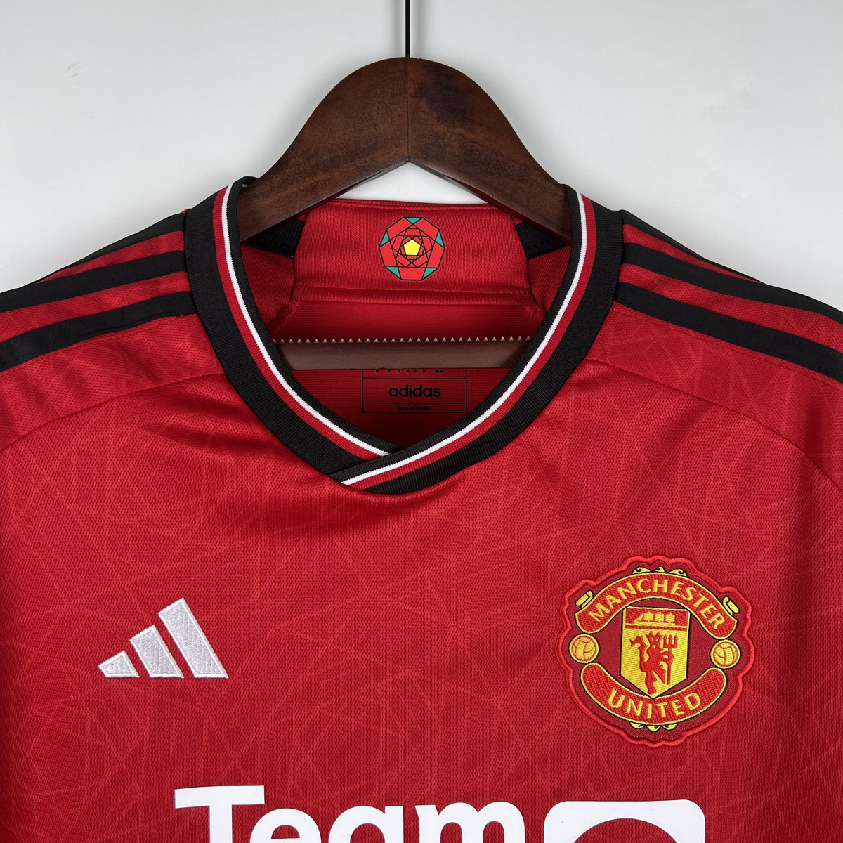 Camisola Manchester United Principal 23/24 Retro