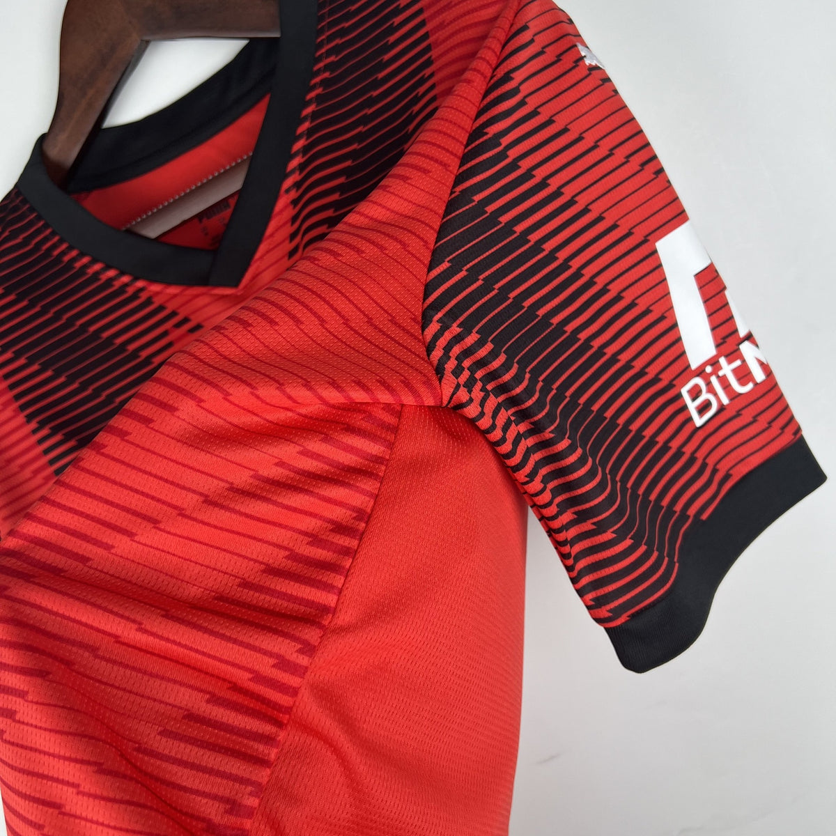 Camisola AC Milan Principal 23/24 Retro