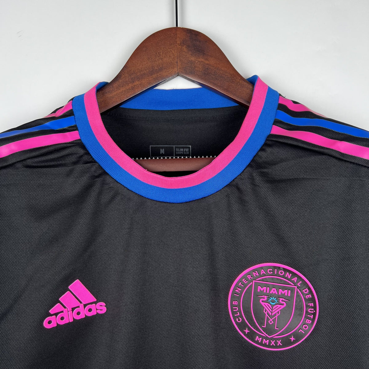 Camisola Inter Miami Preta 23/24 Retro (Modelo 2)