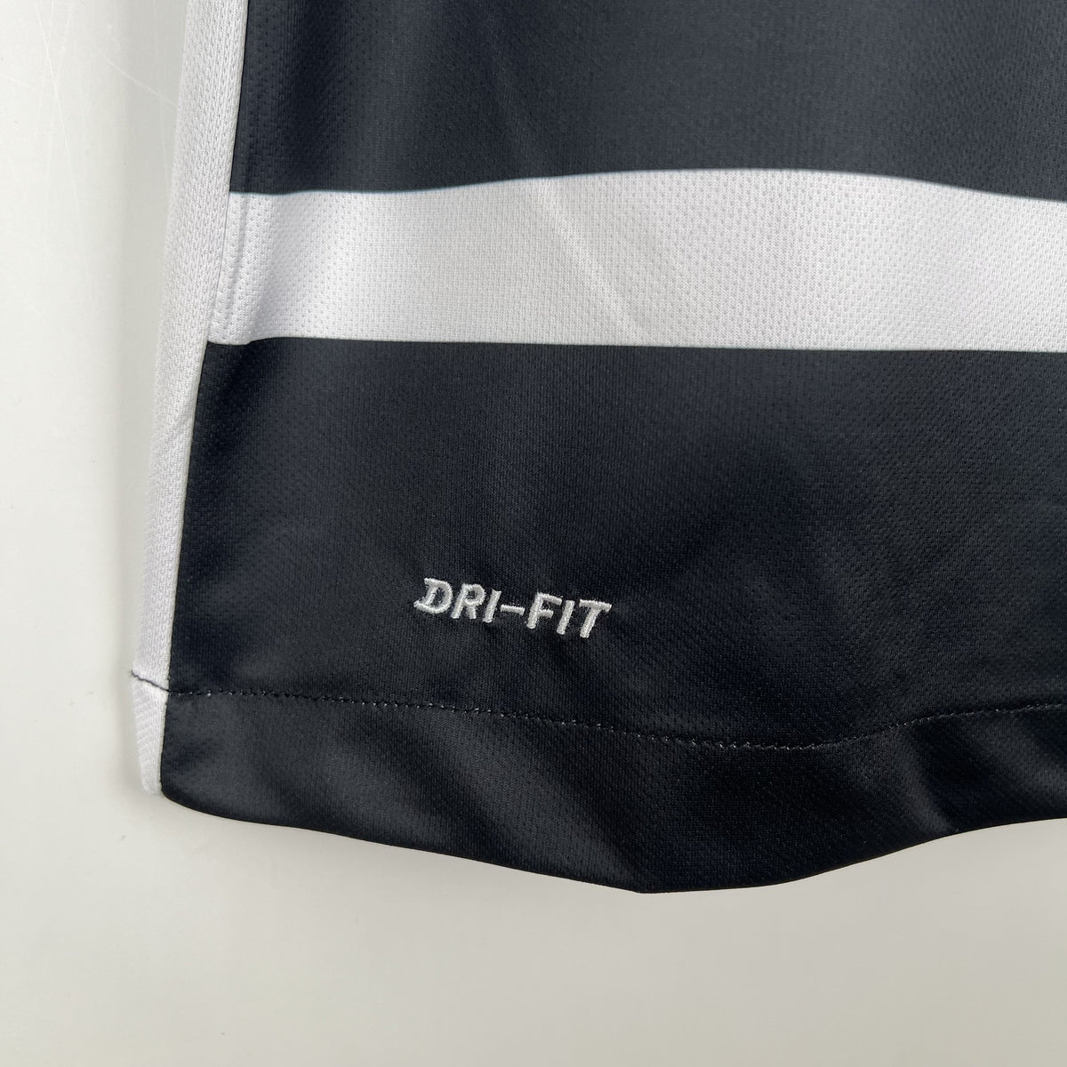Camisola Corinthians Alternativa 15/16 Retro