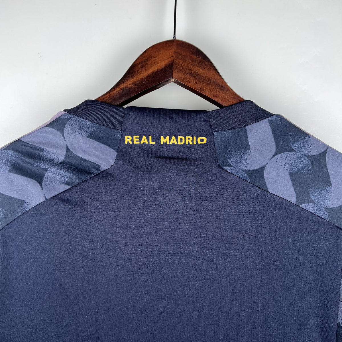 Camisola Real Madrid Alternativa 23/24 Retro