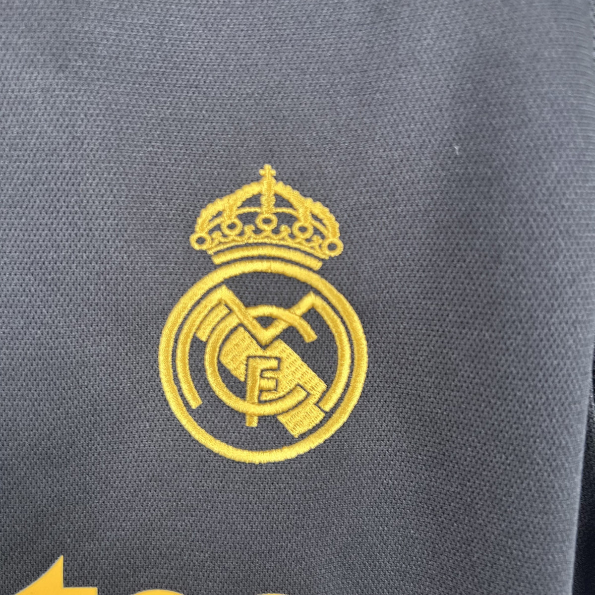 Camisola Real Madrid Terceira 23/24 Retro
