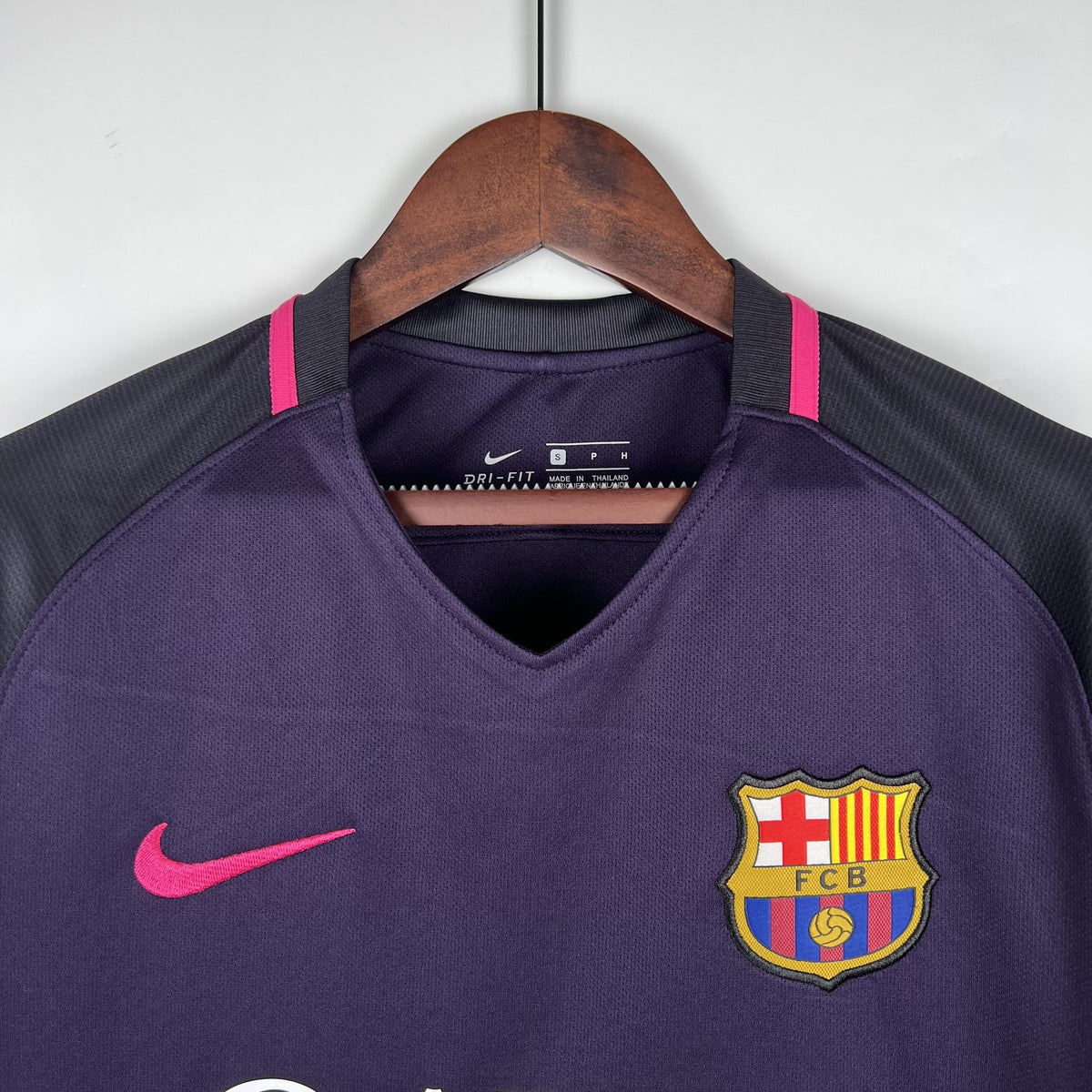 Camisola Barcelona Alternativa 16/17 Retro
