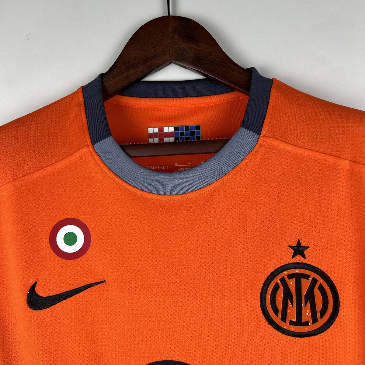 Camisola Inter de Milão Terceira 23/24 Retro