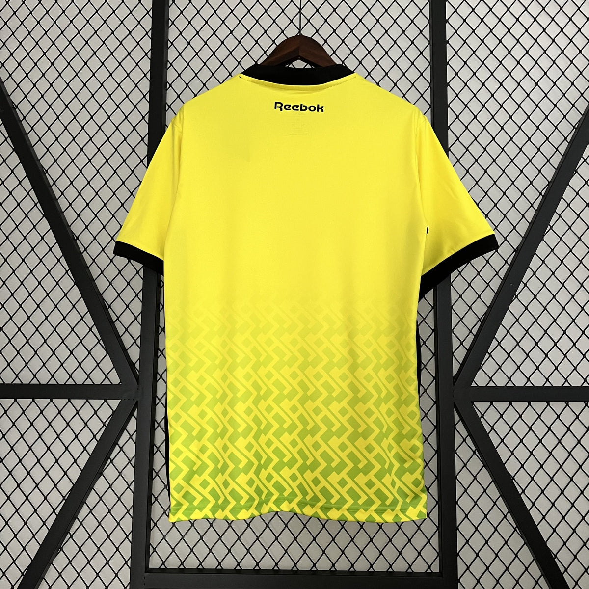 Camisola Botafogo Guarda-Redes Amarela 23/24 Retro