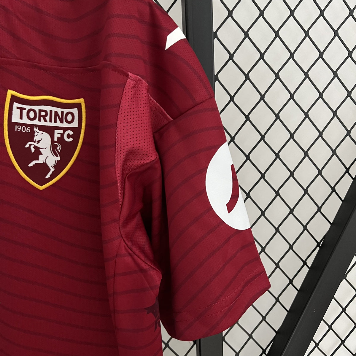Camisola Torino Principal 23/24 Retro