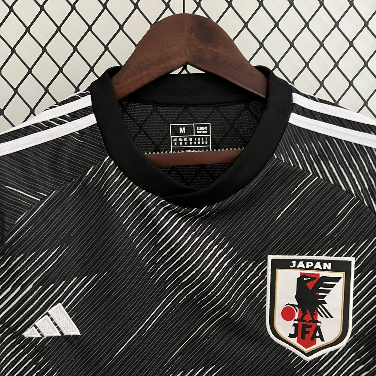 Camisola Japão Edição Especial 23/24 Retro (Modelo 2)