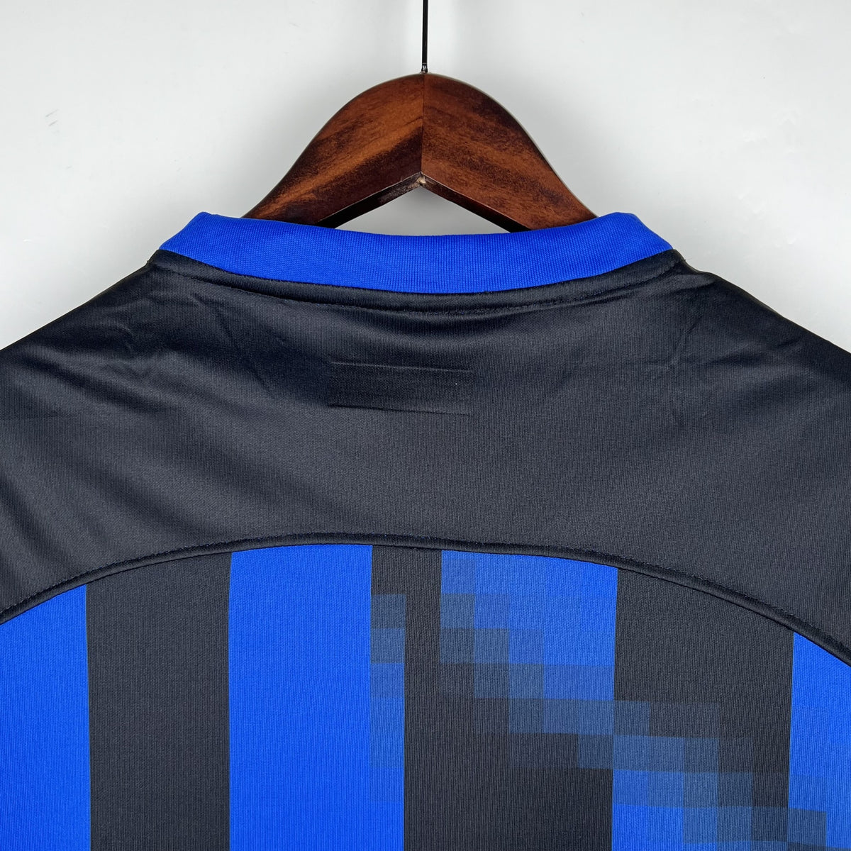 Camisola Inter de Milão Principal 23/24 Retro