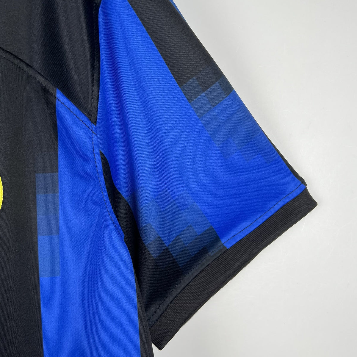 Camisola Inter de Milão Principal 23/24 Retro
