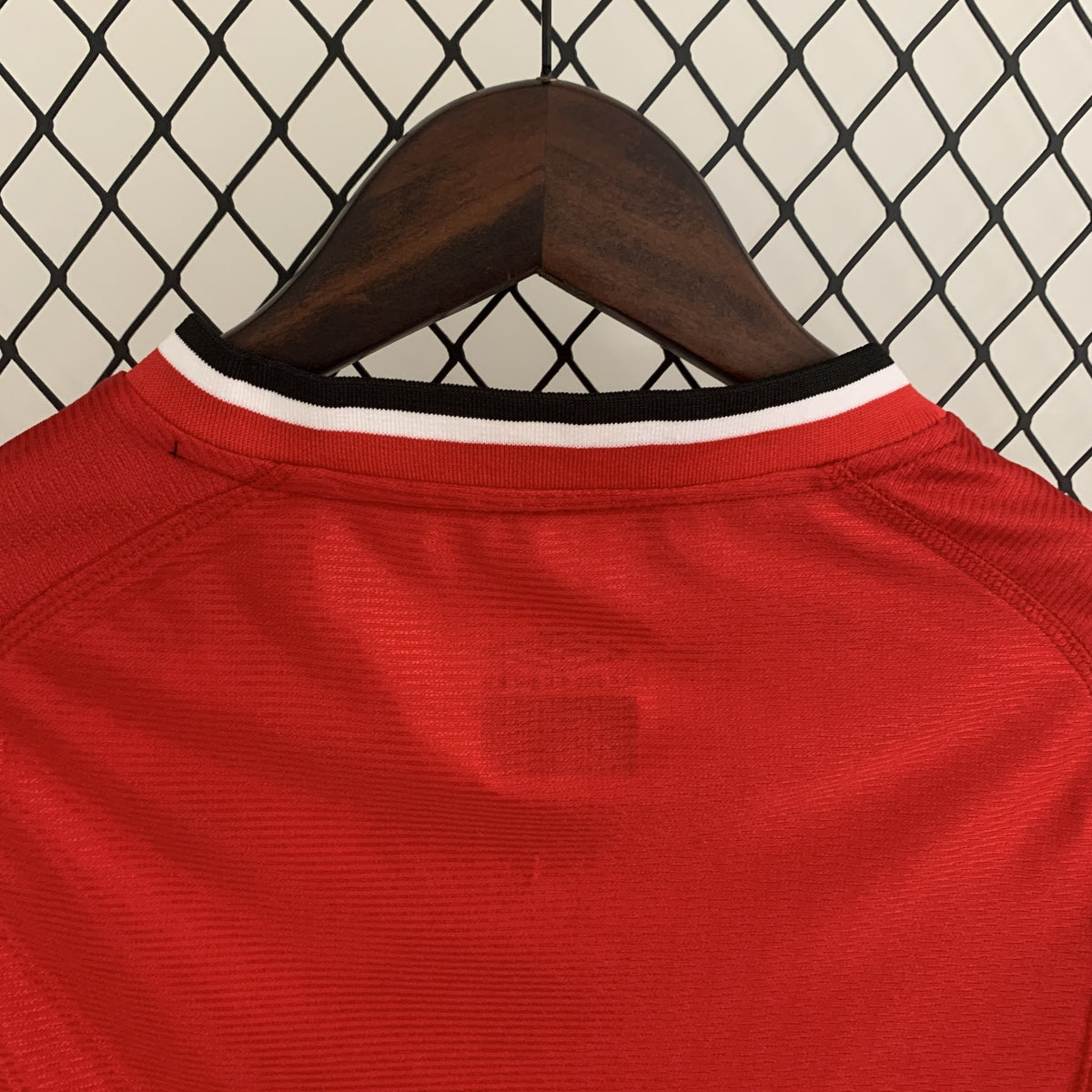 Camisola Manchester United Principal 00/02 Retro