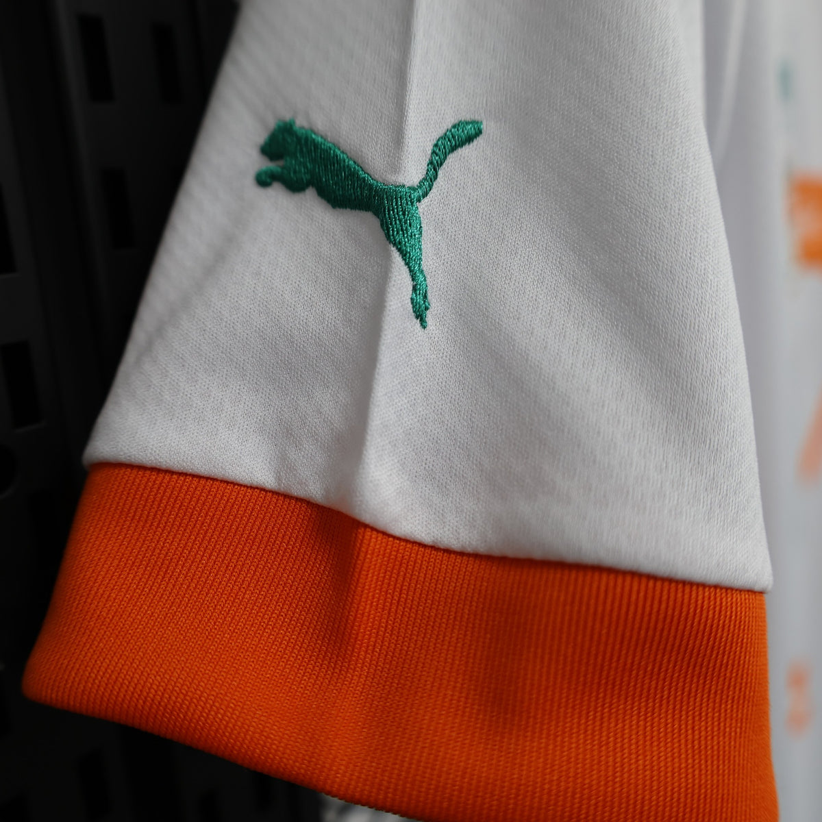 Camisola Costa do Marfim Alternativa 23/24 Retro