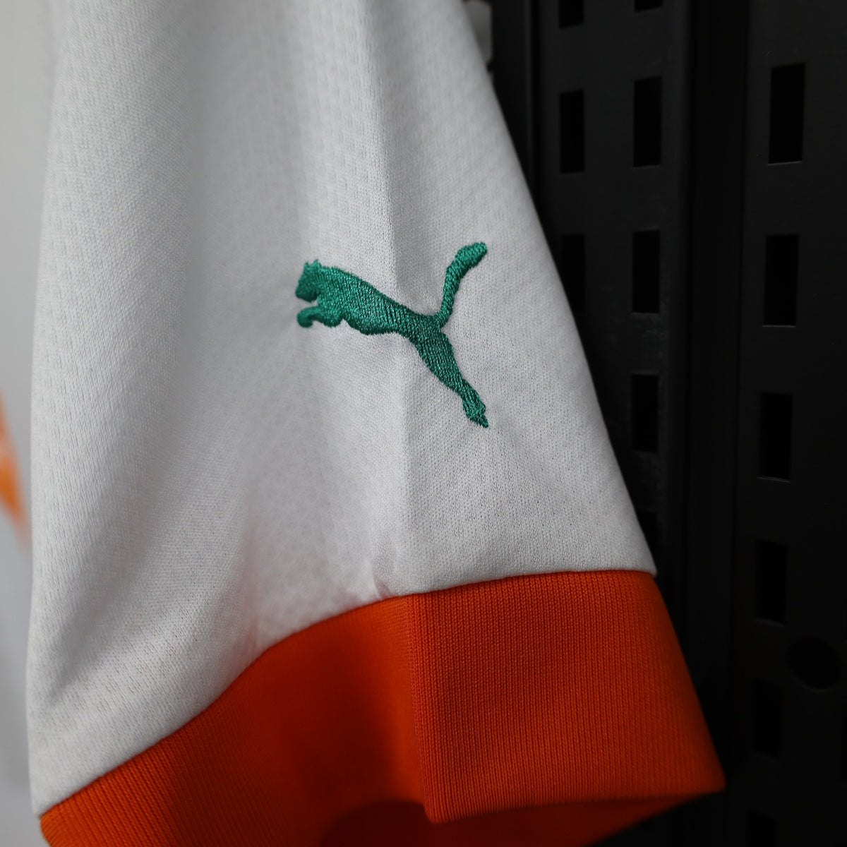 Camisola Costa do Marfim Alternativa 23/24 Retro