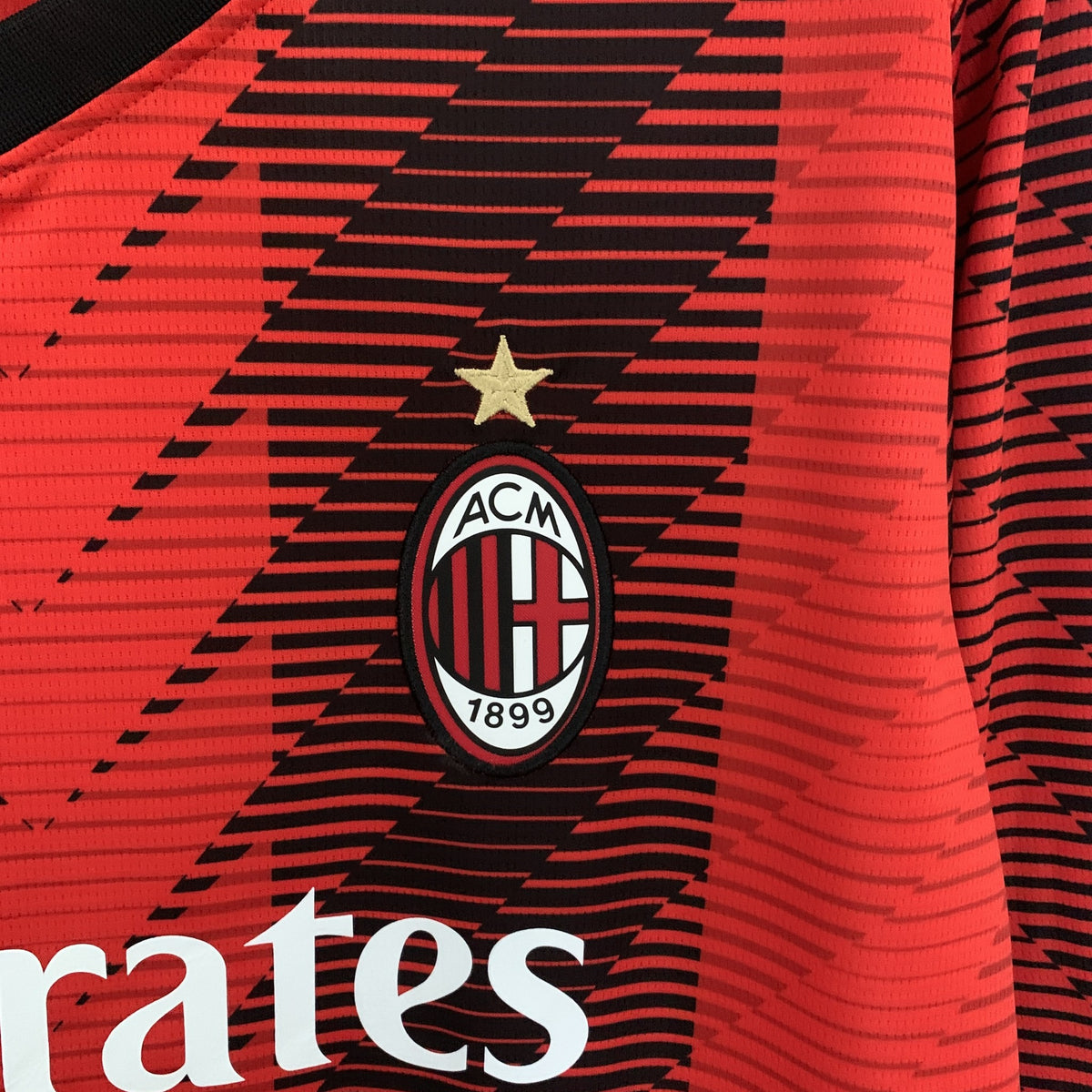 Camisola AC Milan Principal 23/24 Retro - Manga Comprida