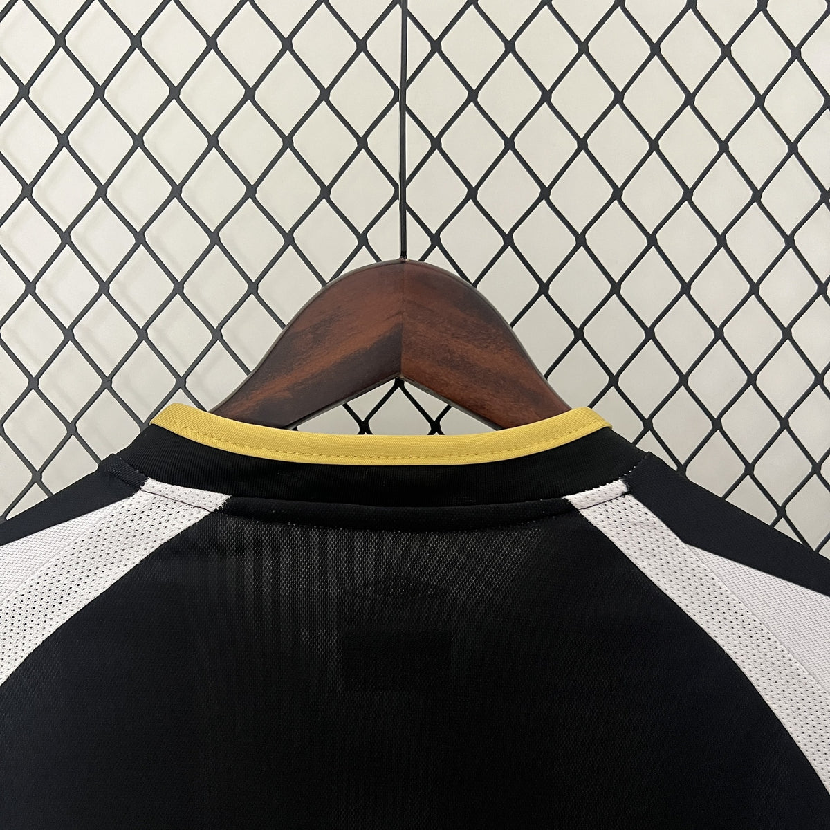 Camisola Atlético Mineiro Principal 03/04 Retro